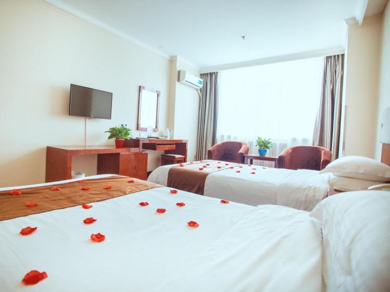 Greentree Inn Hebei Zhangjiakou Zhangbei Caoyuantian Rd Zhangku Avenue Express Hotel المظهر الخارجي الصورة